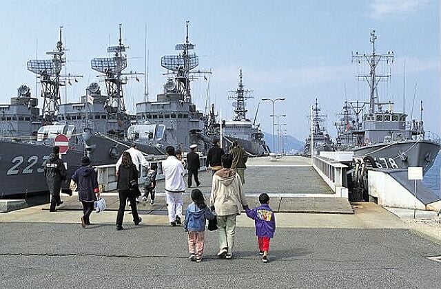 海上自衛隊呉基地の護衛艦等の一般公開 / 広島県 -【JAPAN 47 GO】