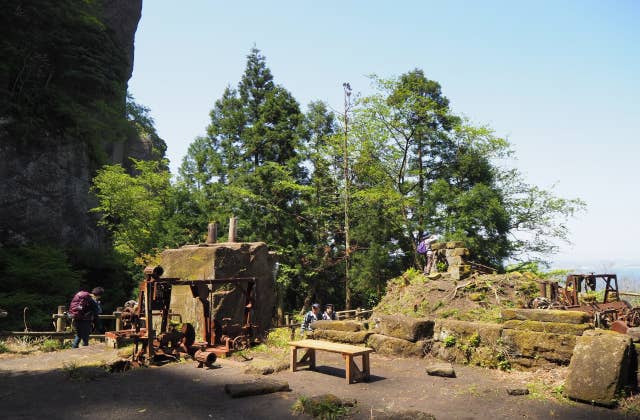 鋸山産業遺構