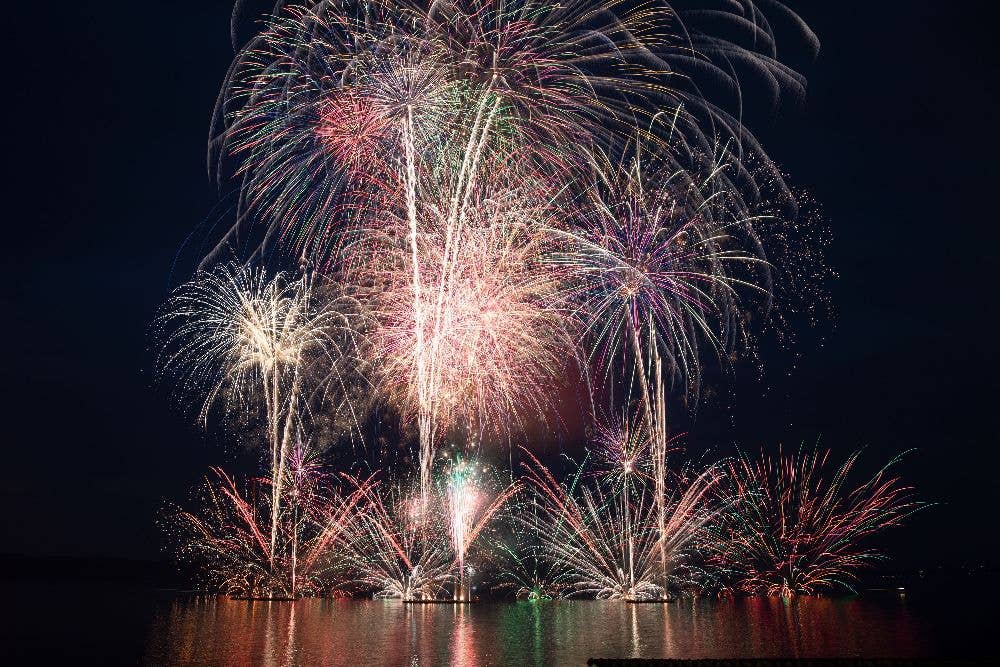 第56回東北町湖水まつり花火大会