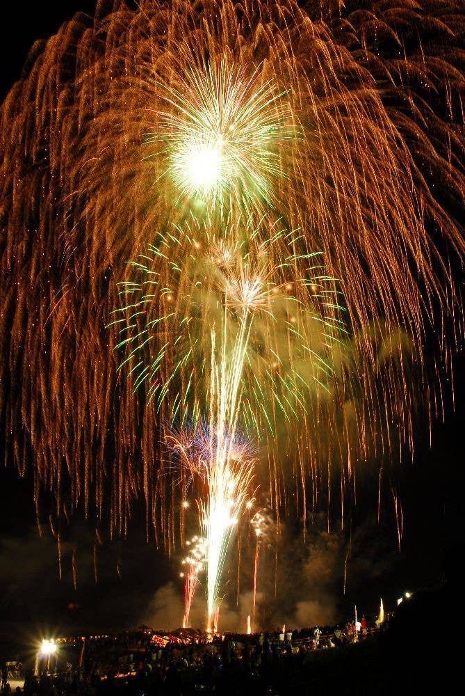 千代田の祭　川せがき