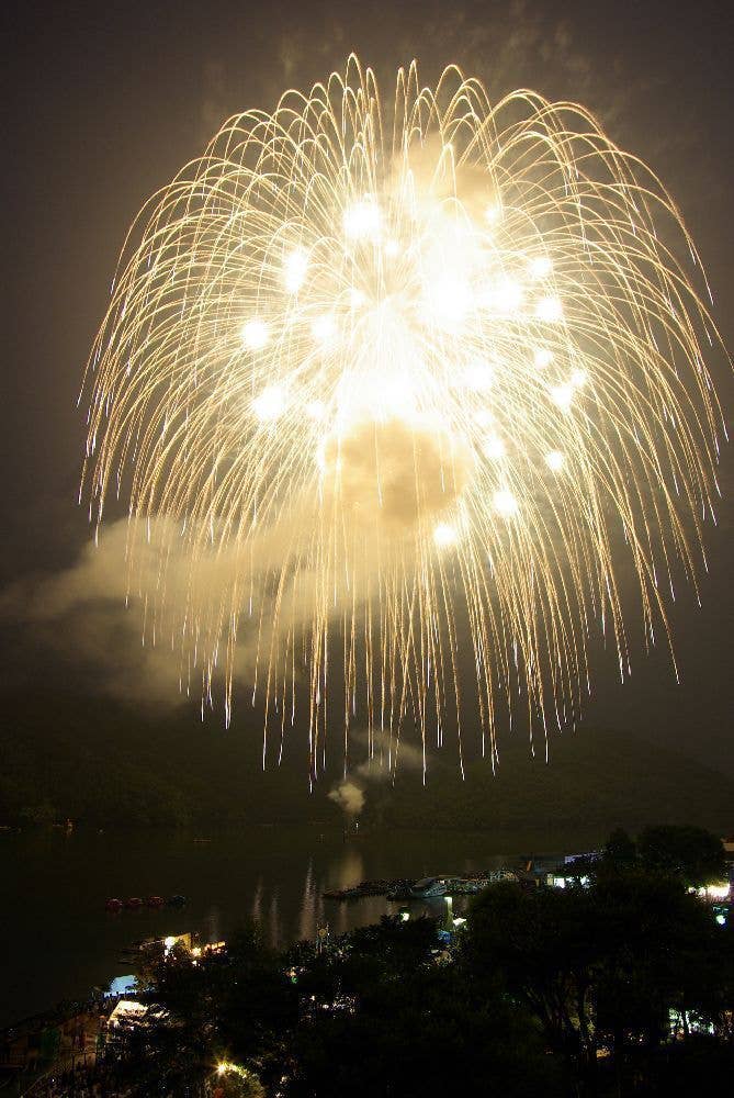 第71回さがみ湖湖上祭花火大会