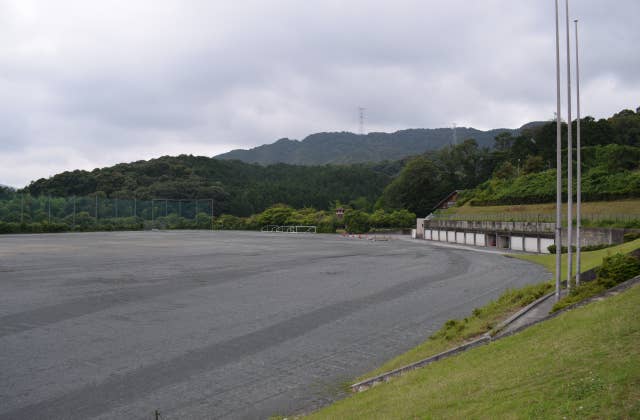 音羽運動公園多目的広場