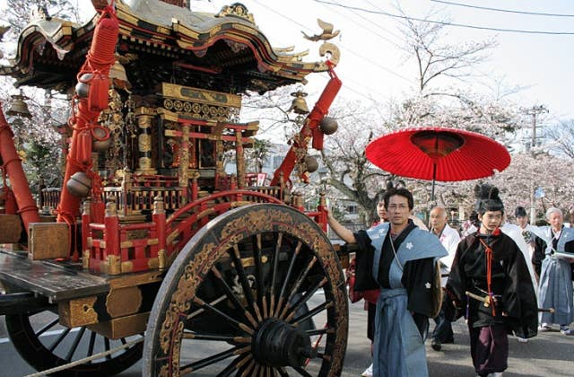 桜まつり（山車）