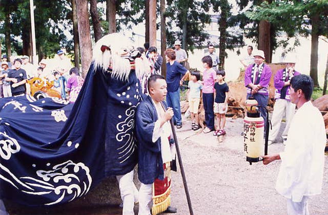 萩生諏訪神社祭礼