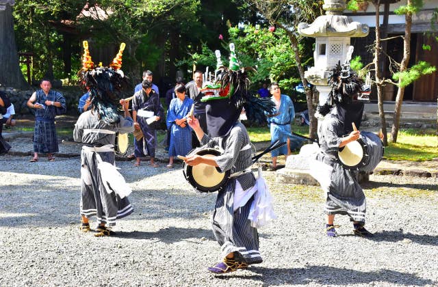 角館ささら舞