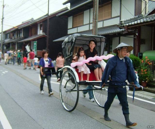 中山道柏原宿やいと祭