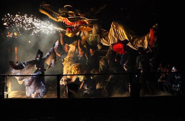 เทศกาลล่องเรือจากวัดมงจูที่อามาโนะฮะしดะเตะ