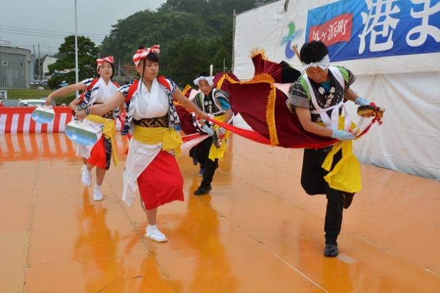 港まつり・郷土芸能発表