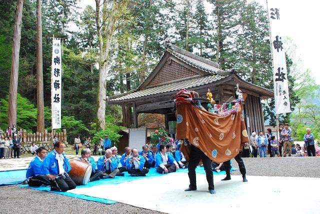 御形神社春祭り