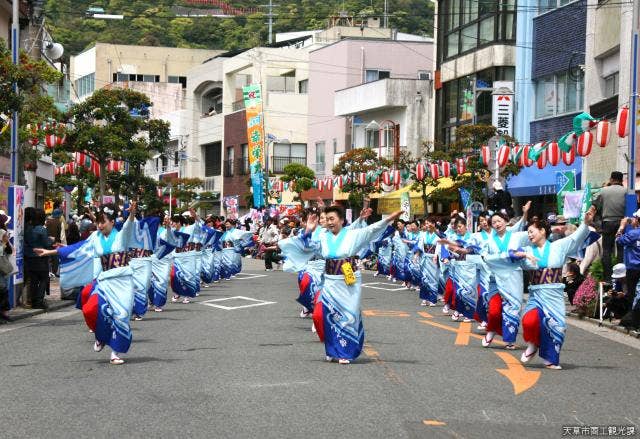 牛深ハイヤまつり