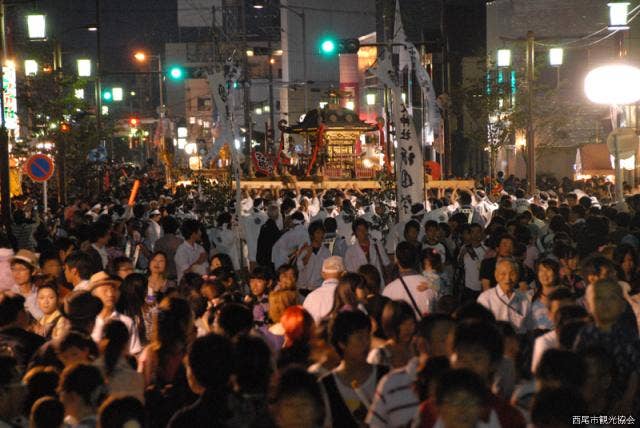 西尾祇園祭　伊文みこし