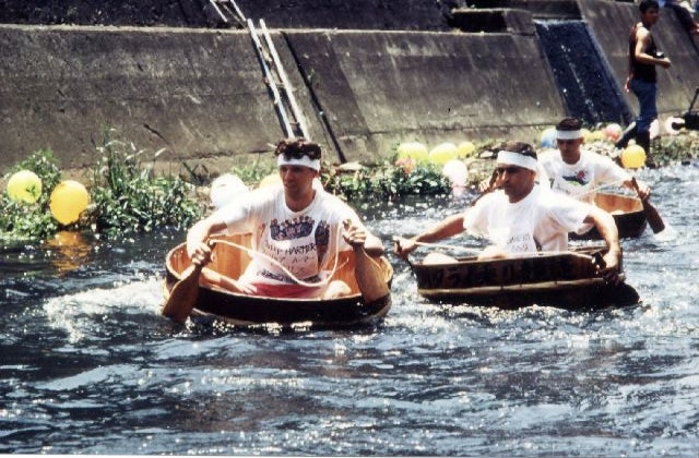 Matsukawa Tub-Riding Race