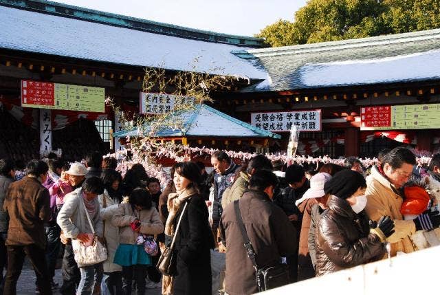 防府天満宮初詣の様子