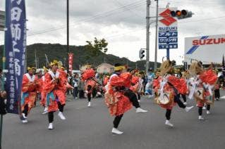 山田しし踊り