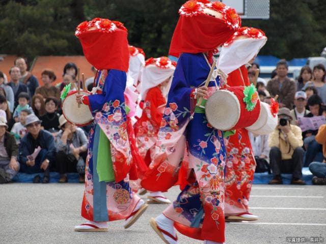 平野小獅子踊り