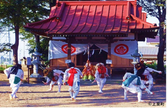 三町諏訪神社獅子舞