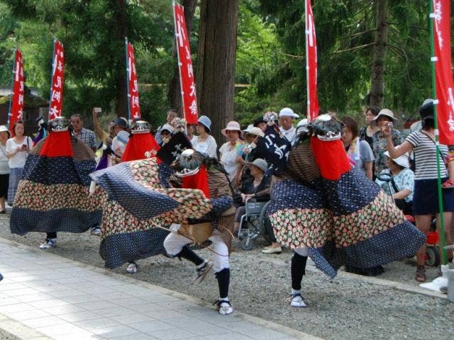 萩野鹿子踊