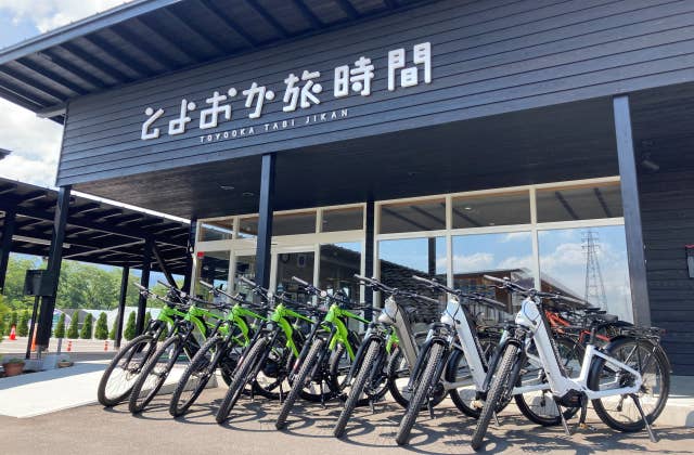 最新のE-Bikeがズラリ