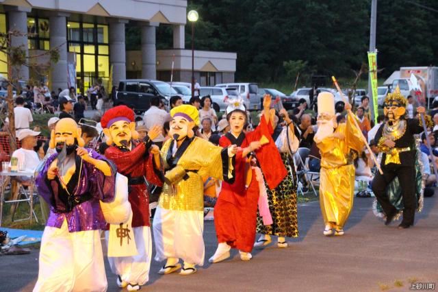 コンコンブル お祭り 盆踊り 和太鼓 花火