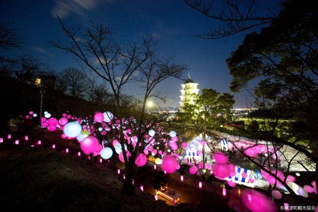 たどつ桜んたんページェント