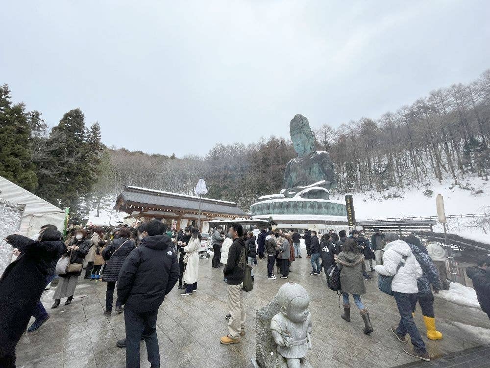 昭和大仏（青龍寺） 初詣