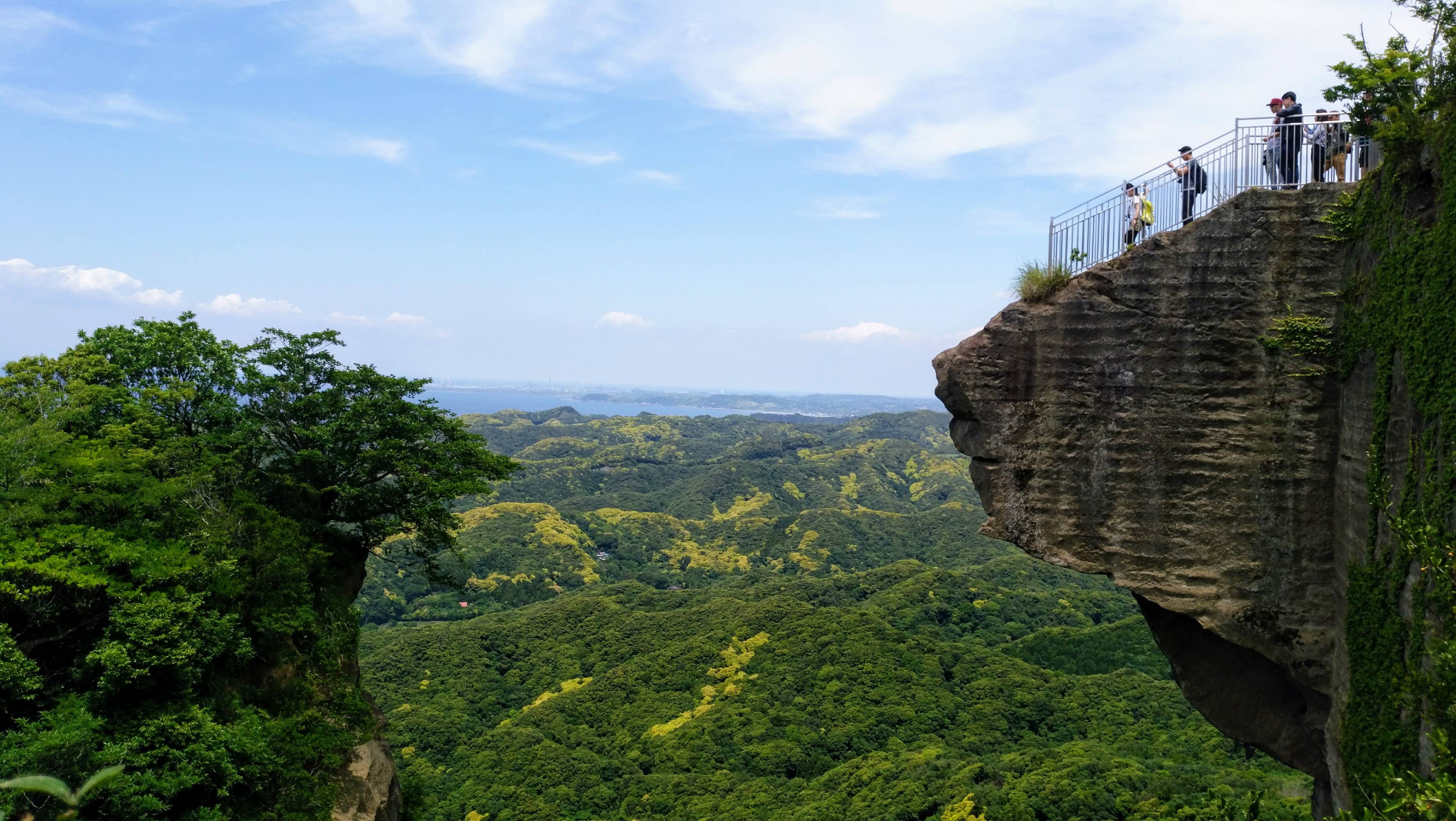 鋸山　地獄のぞき