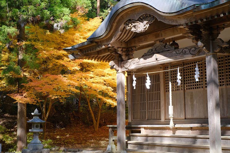 高烏谷神社