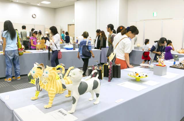 招き猫１００人展