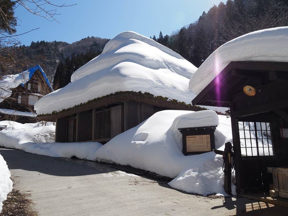 平湯民俗館冬