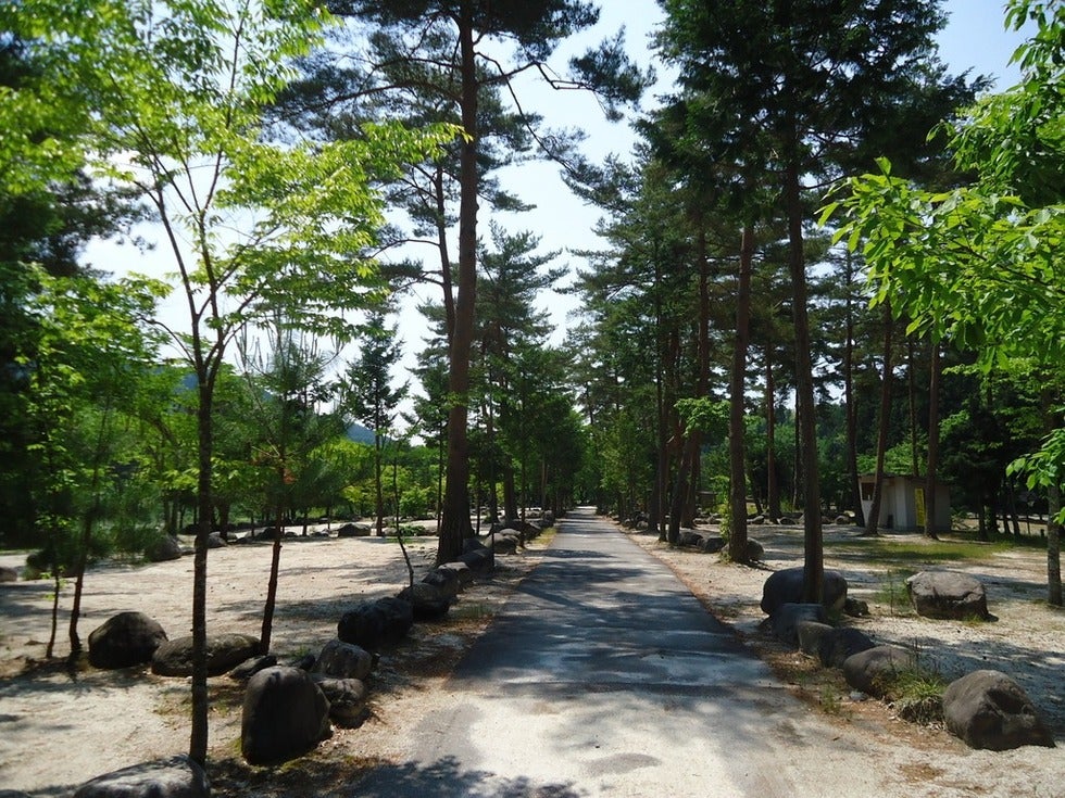 塔の岩オートキャンプ場