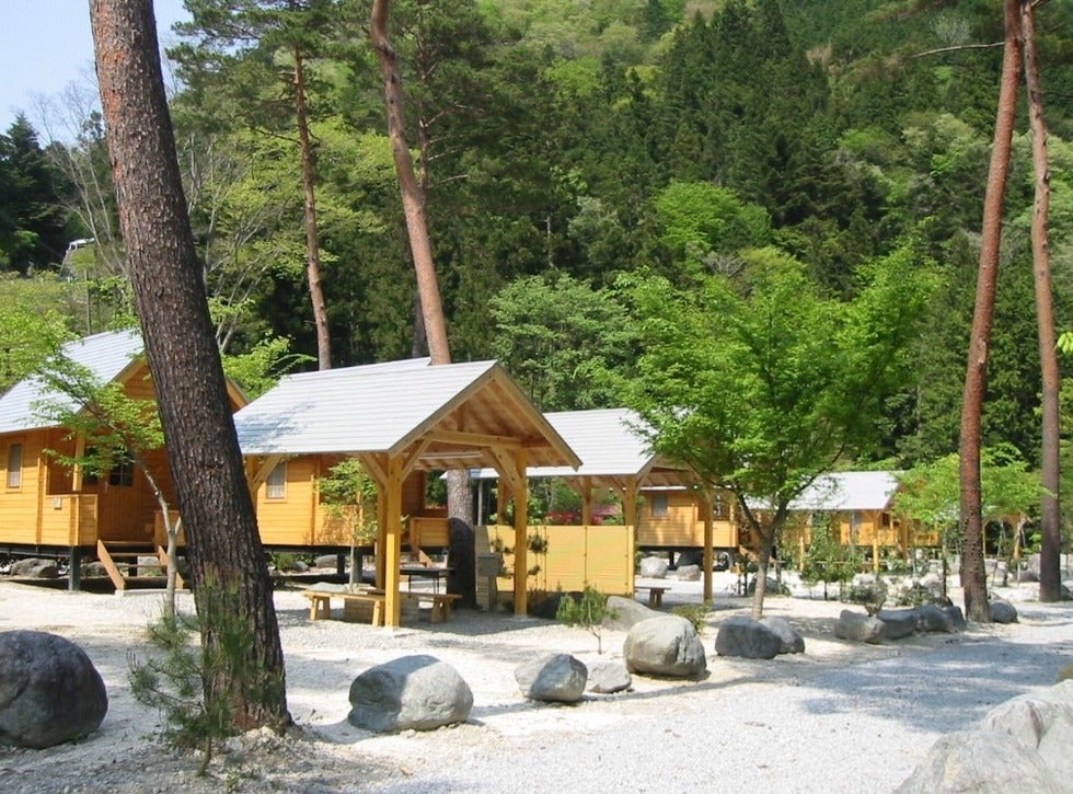 【中古】 関西キャンプ場４００/山と渓谷社/山と渓谷社 付知峡 本谷オートキャンプ場 / 岐阜県 -【JAPAN 47 GO】