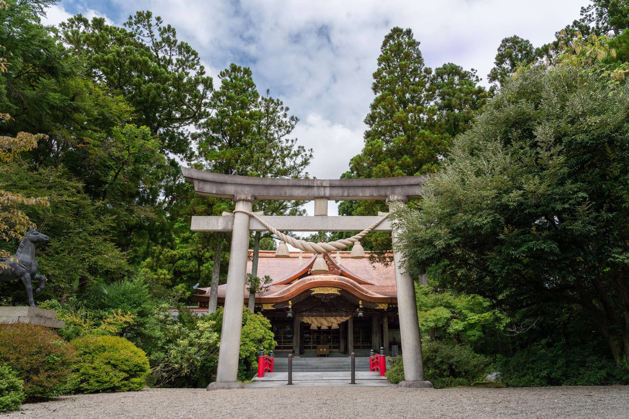 越中一宮　高瀬神社