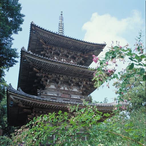 百済寺三重塔
